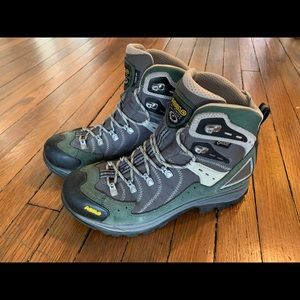🥾Asolo Women’s Hiking Boots - barely worn